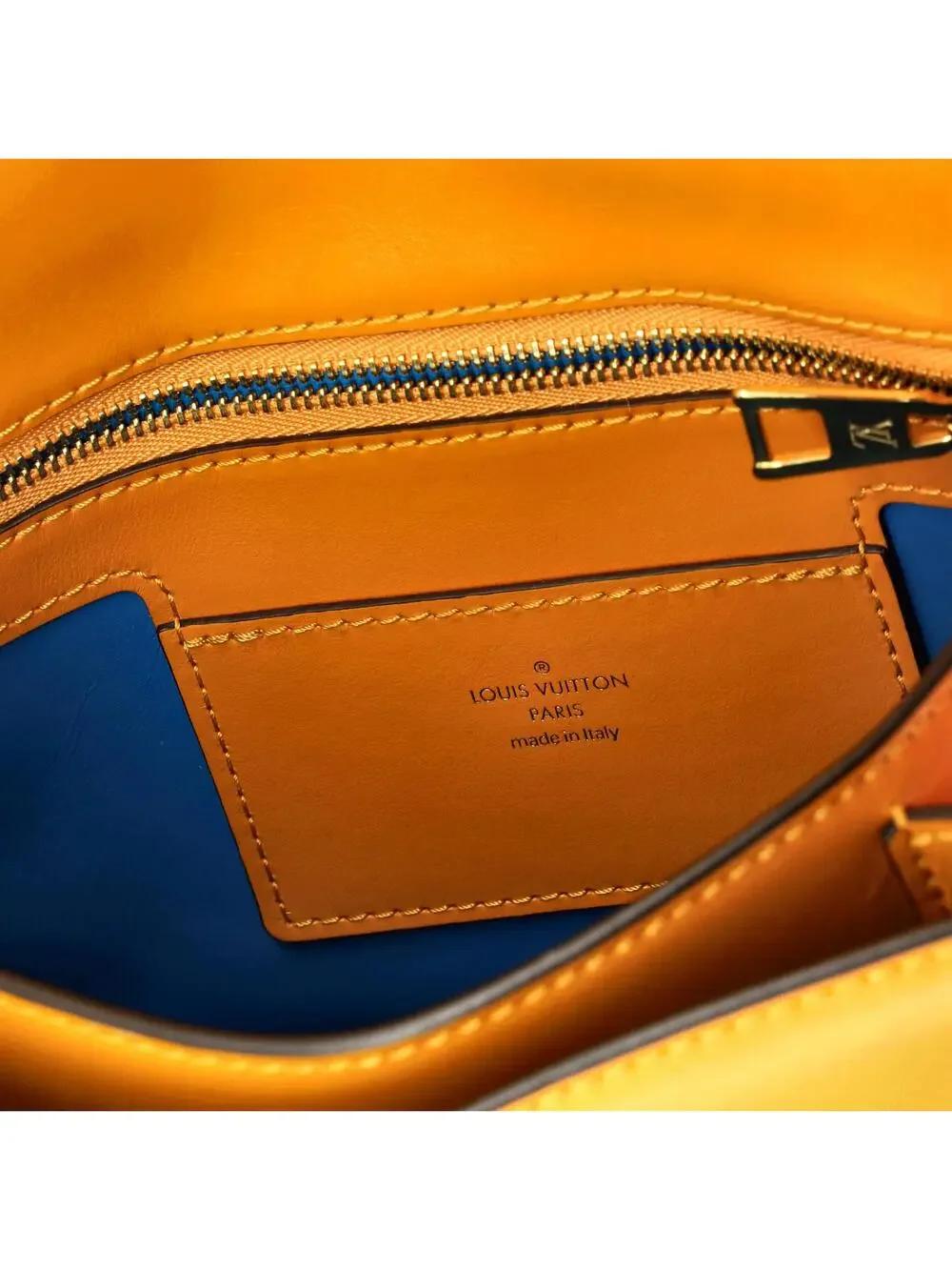 Louis Vuitton Lv Pont 9 Bag Leather #223775L23B